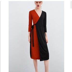 NWT Chic Zara Two-Toned Wrap Midi Dress
